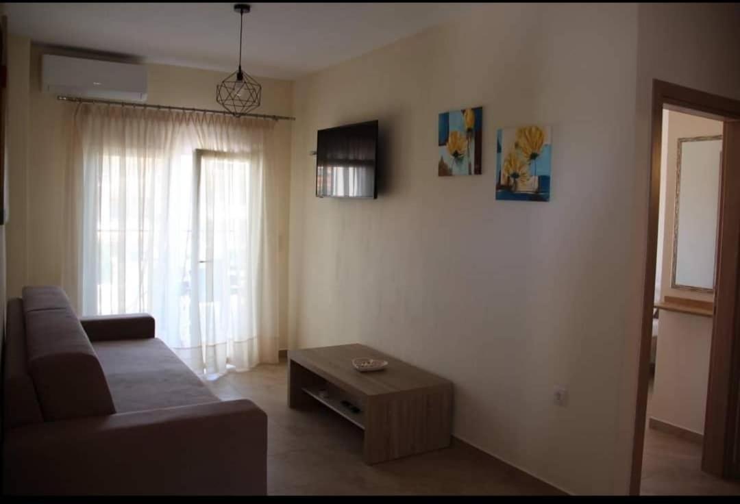 Xanthiotis Apartments Skala Rachoni  Buitenkant foto